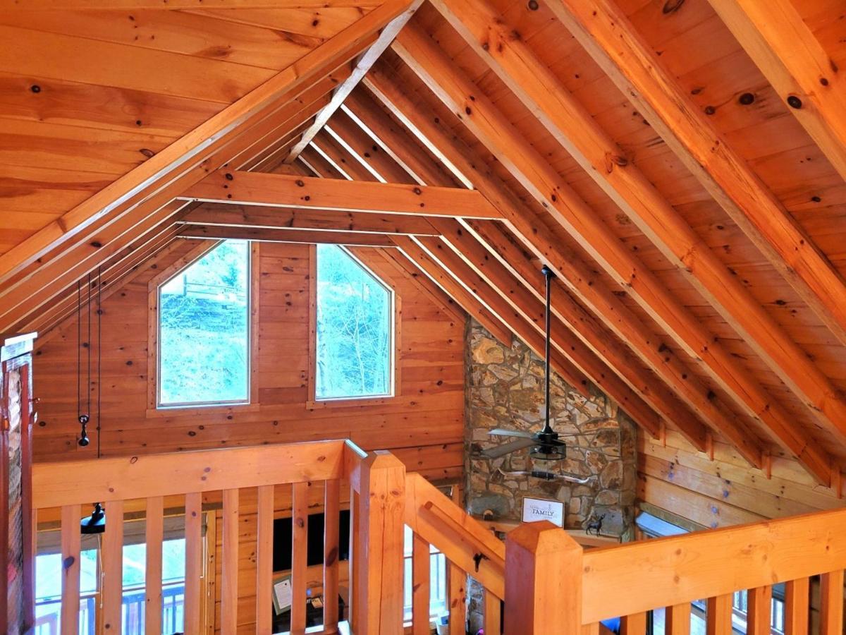 Luxury Cabin With Waterview And Privacy, Hiking ブルーリッジ山脈 エクステリア 写真